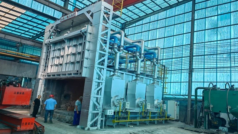 Regenerative burner chamber heating furnace