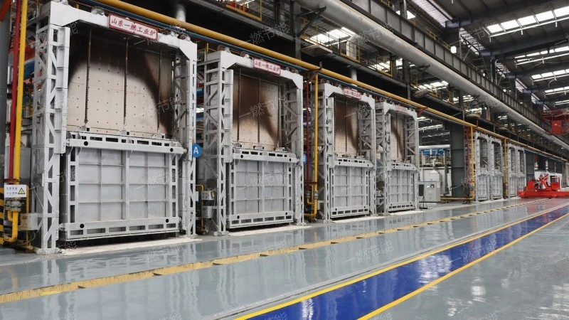Multi tube heating furnace