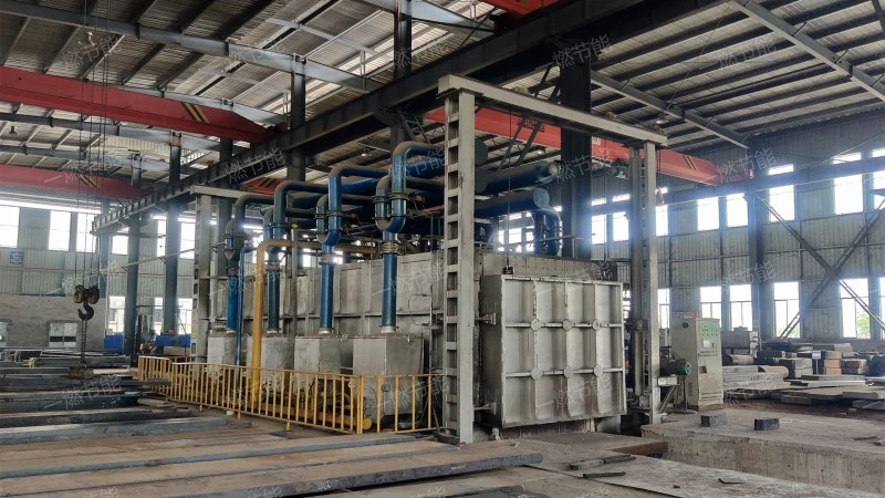 Continuous roll isothermal quenching furnace