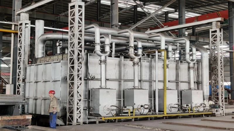 Chain track quenching furnace