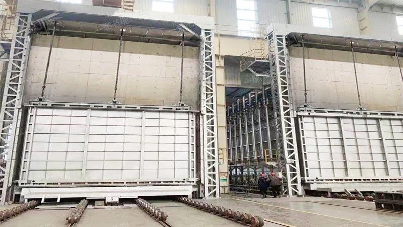 Continuous roll isothermal quenching furnace